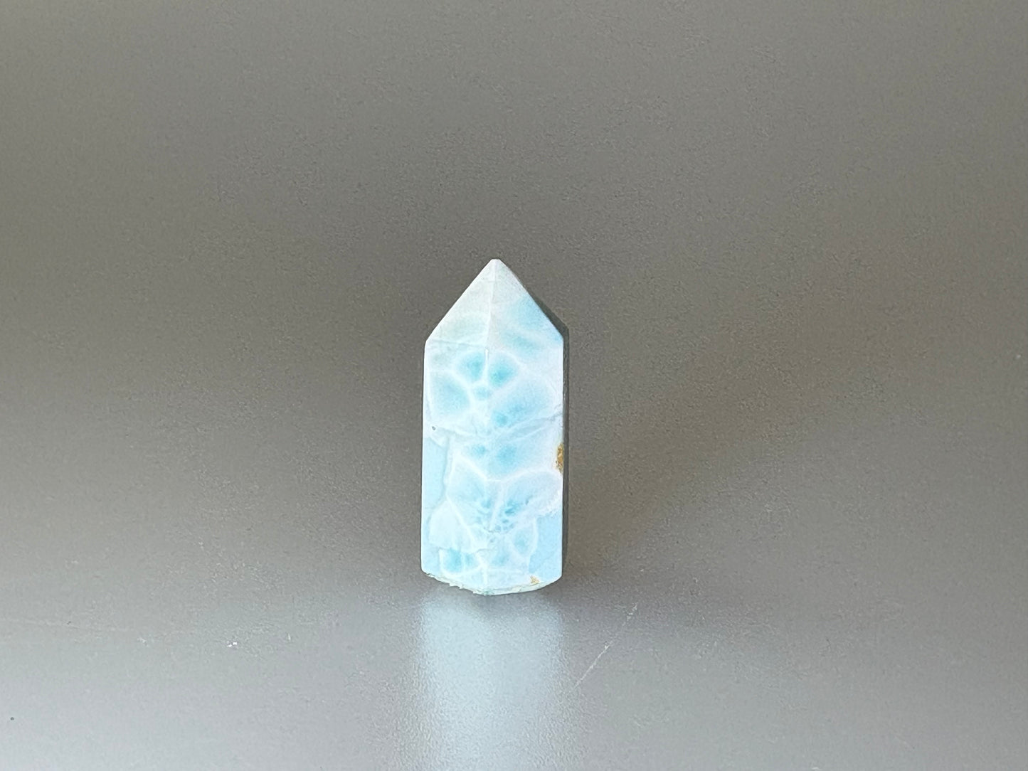 Larimar Turm