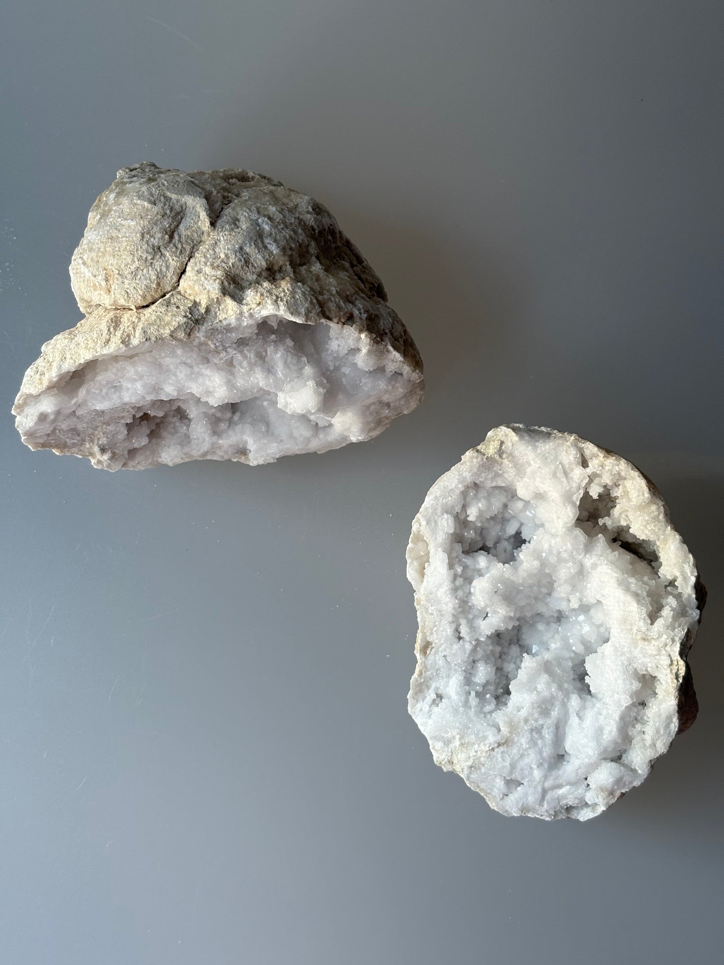 XL-Geode – Schneeweißes Kristallwunder