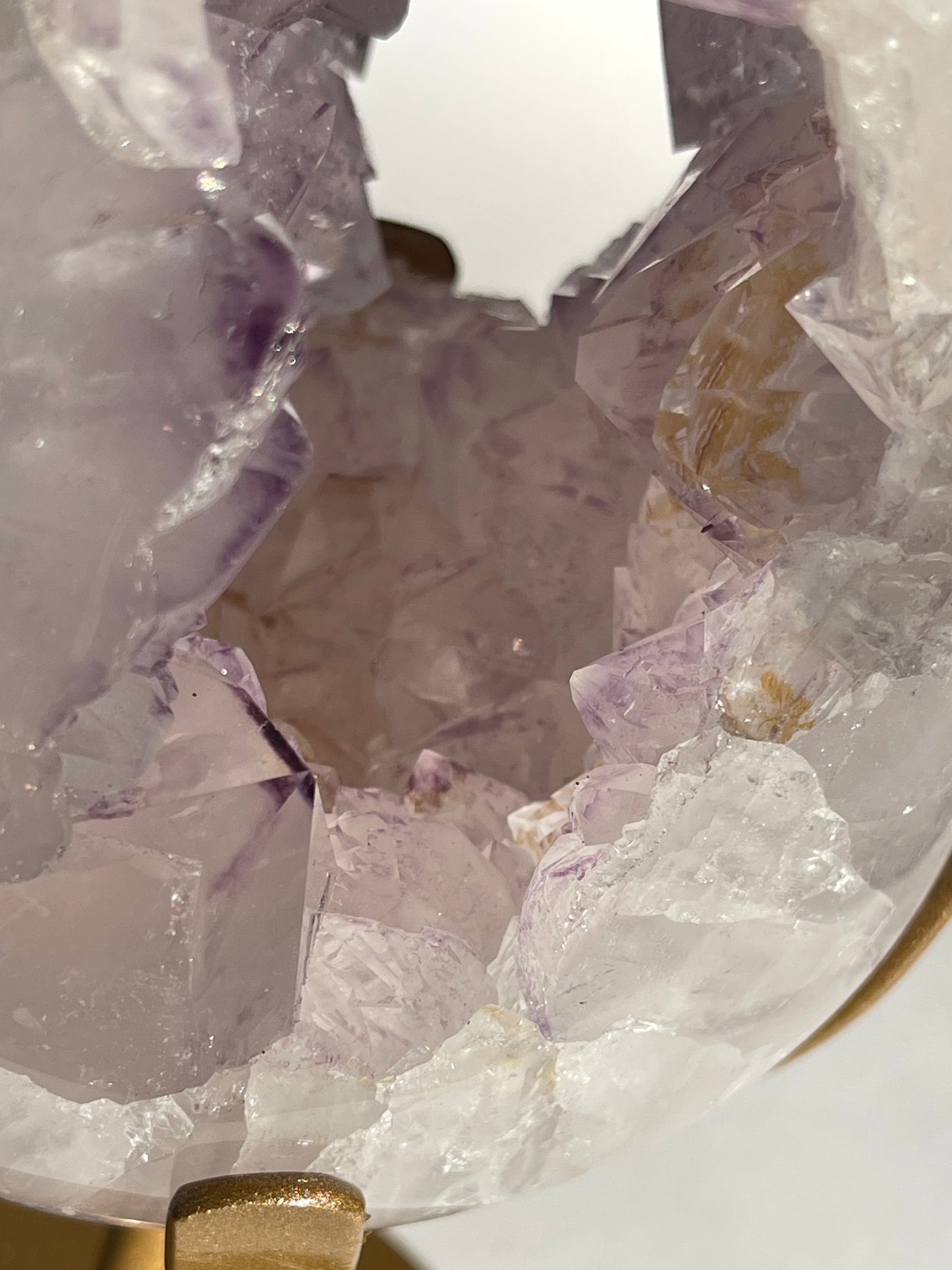 Amethyst Drusen Ei auf Ständer