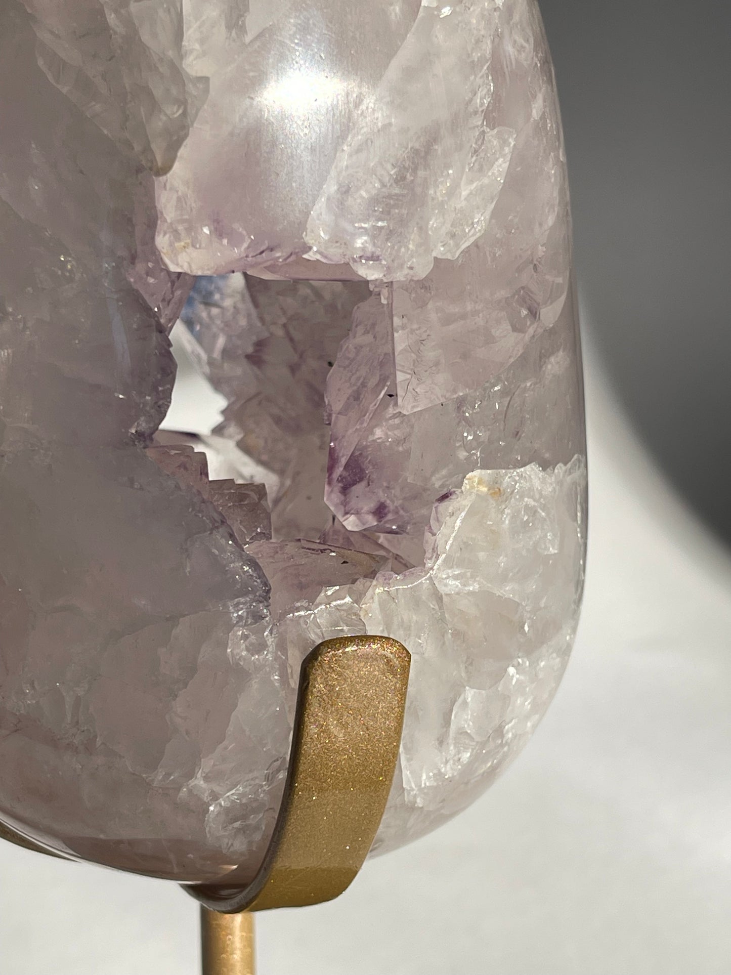 Amethyst Drusen Ei auf Ständer