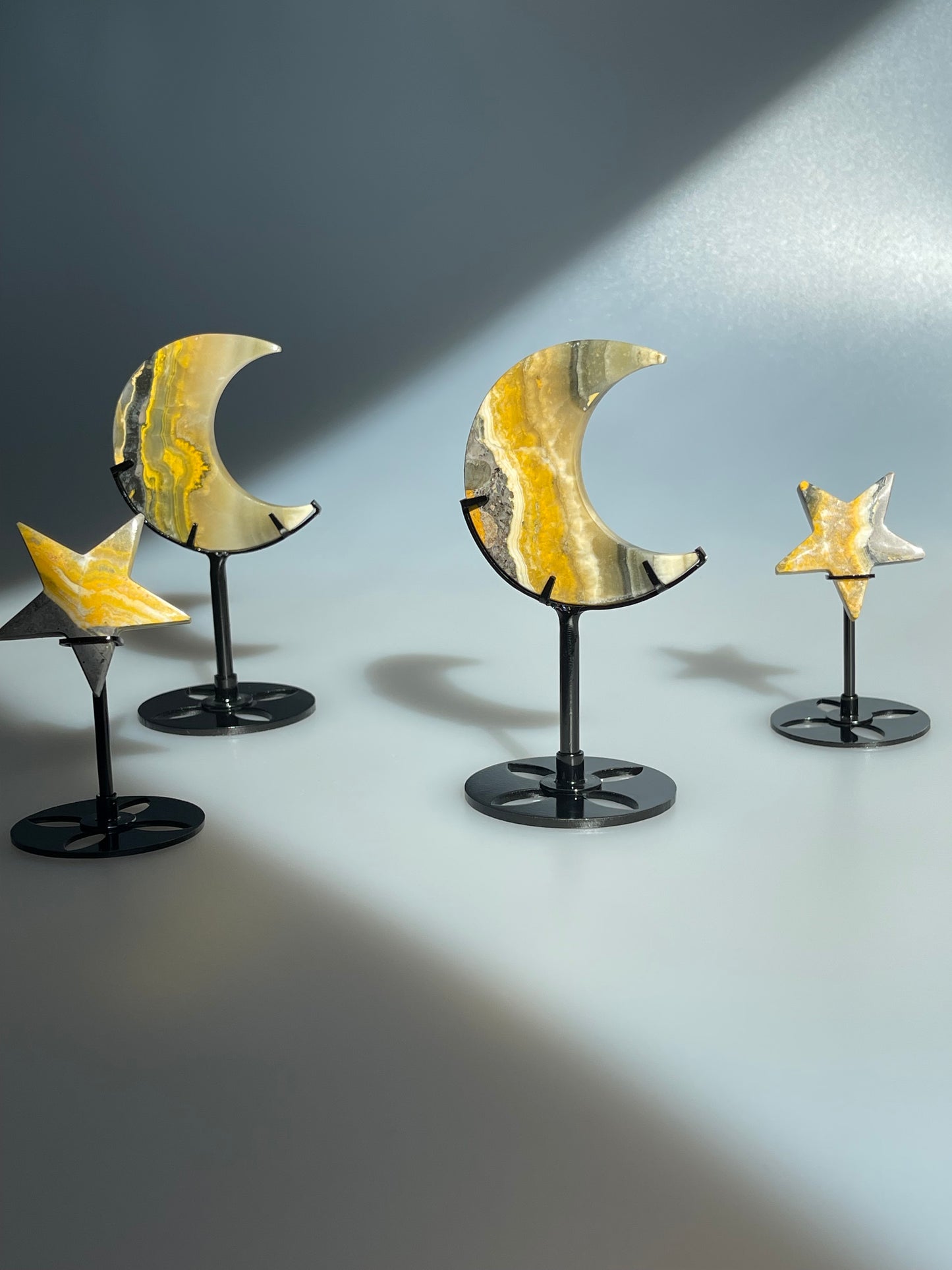 Bumblebee-Jaspis in Sternform