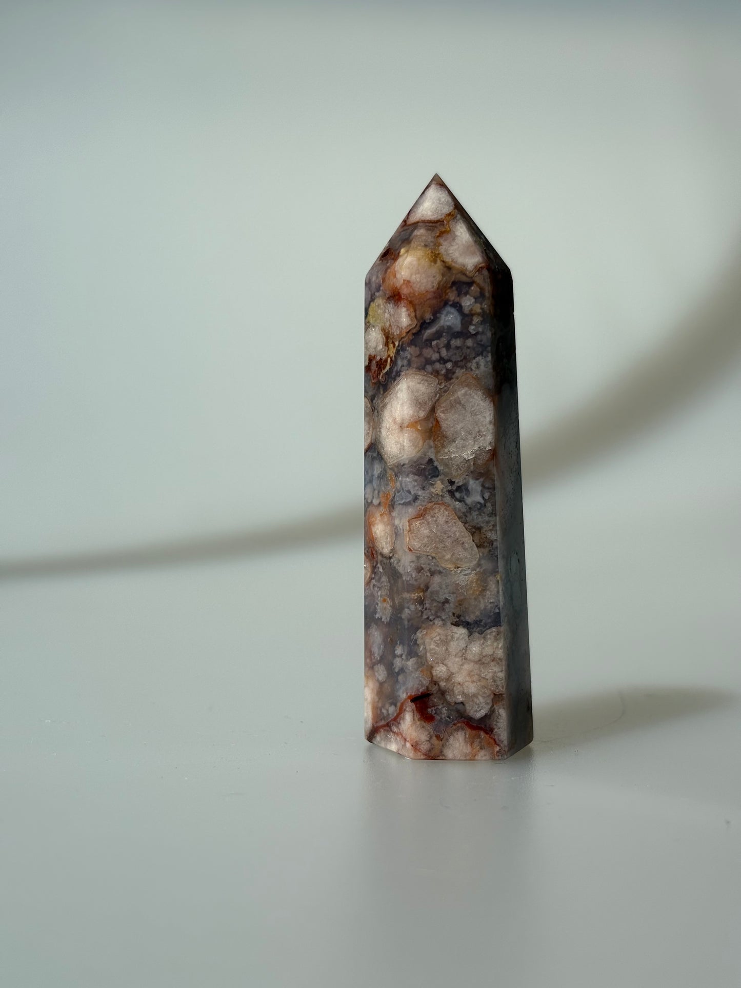 Blauer Blumenachat Turm