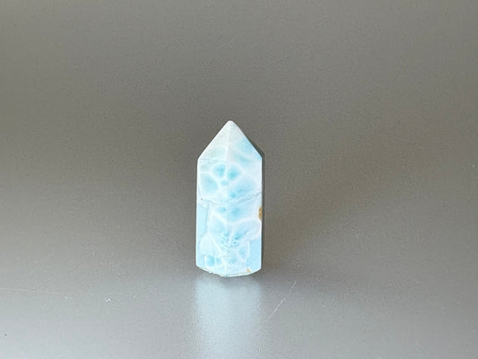 Larimar Turm