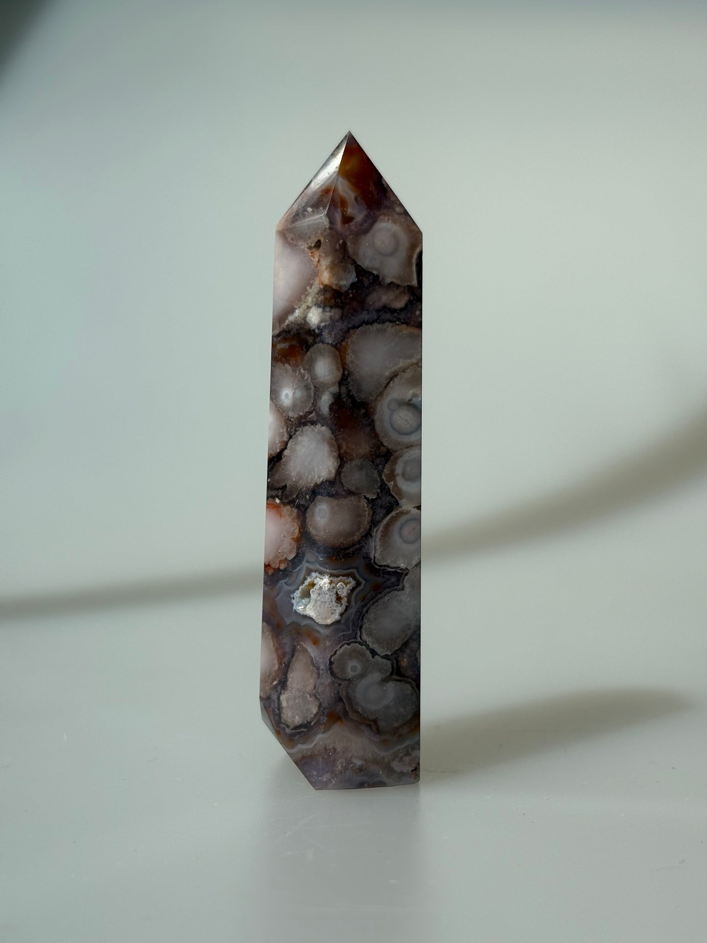 Blauer Blumenachat Turm