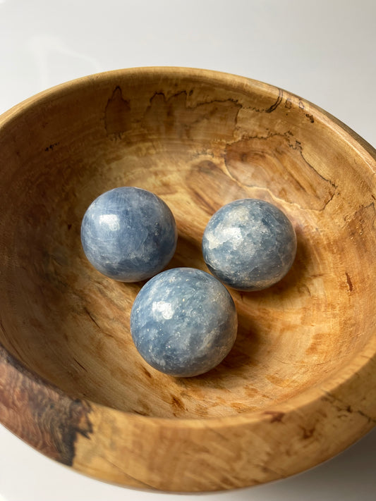 Blaue Calcit-Kugel