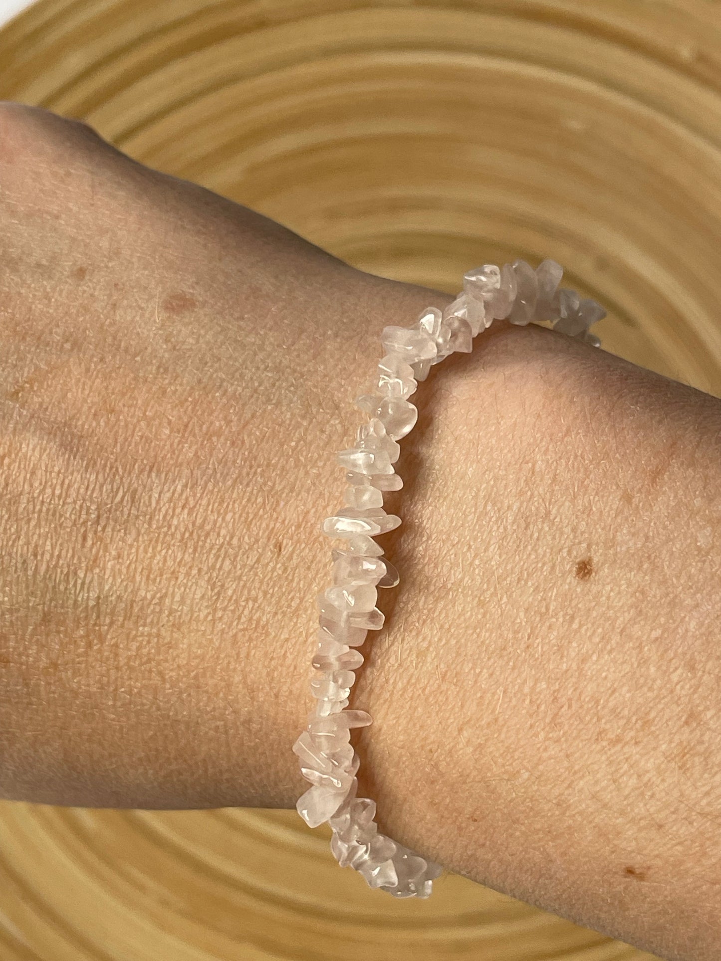 Mini Chips Rosenquarz Armband